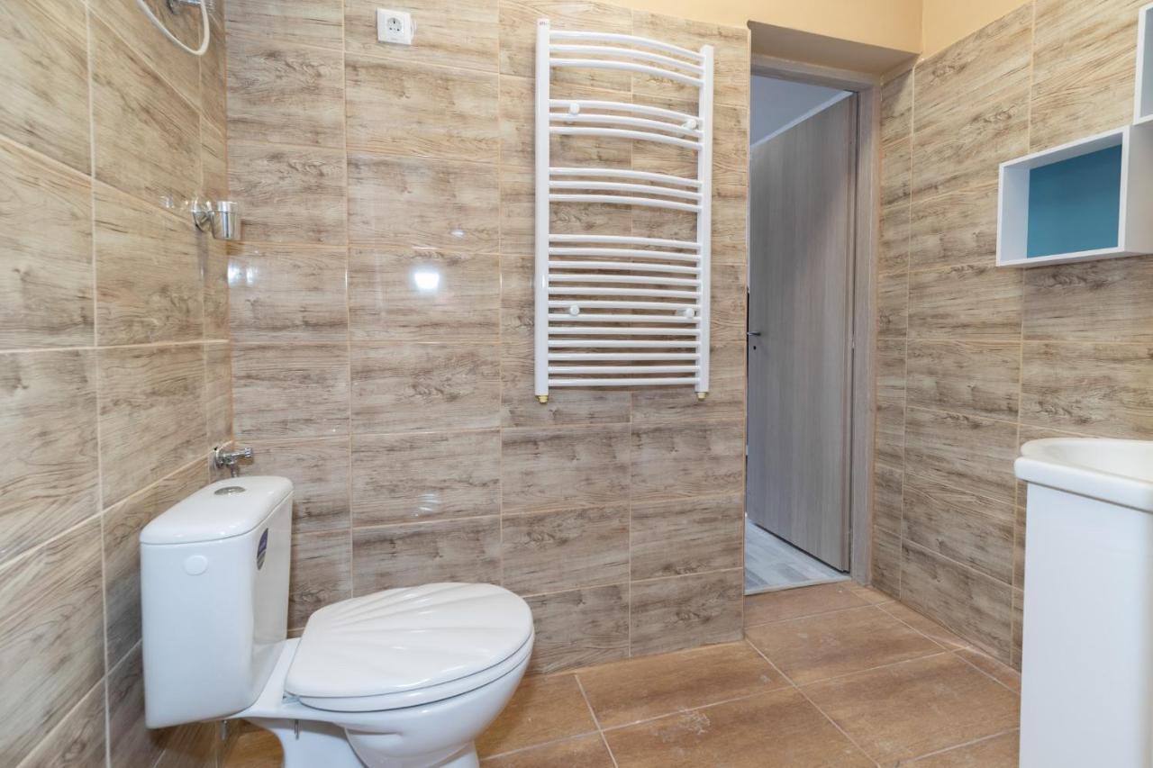 Appartement Ivanhoe Apartman à Nyírbátor Extérieur photo